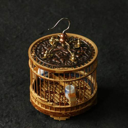 精品名家尤卫国纯手工精工制作方形老玉竹蝈蝈笼圆形玉竹鸣虫笼子