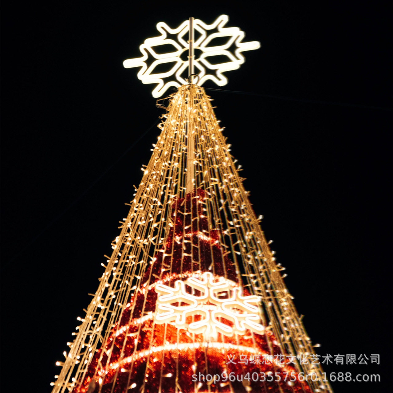 北京 网红下午茶打卡LED彩灯圣诞树  发光圣诞树仿真松枝出售