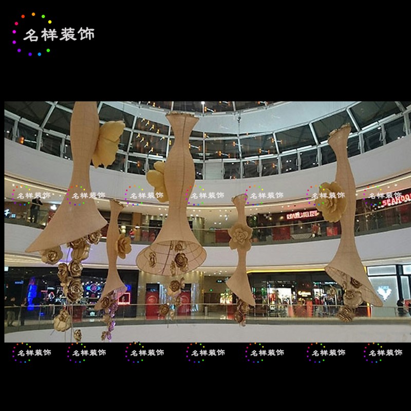 名样商业美陈中庭吊饰 商场玫瑰花饰布J置 大厅天井灯光中庭吊挂