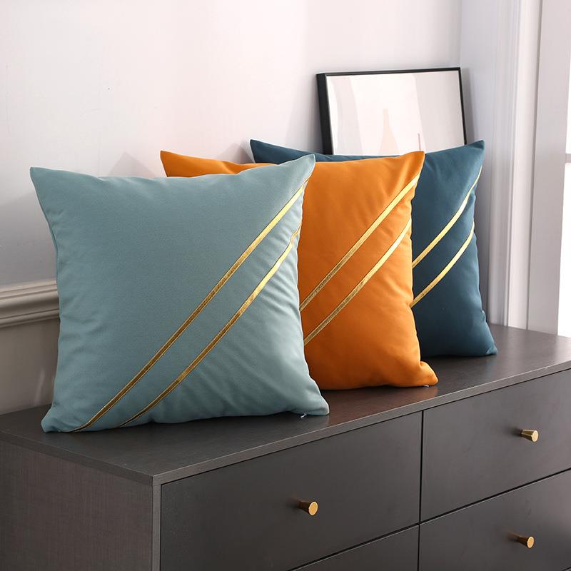 轻奢科技布客厅沙发靠垫免洗高级感抱枕套简约皮感靠枕床头腰靠背