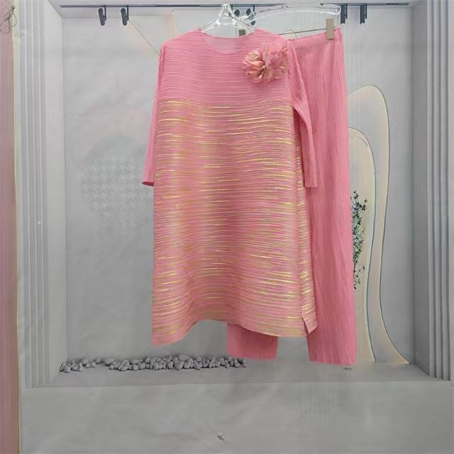 褶皱2025新款宽松时尚两件套