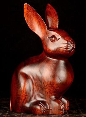 天然桃木兔子摆件木雕12生肖兔木质属兔大号桌面可爱家居饰品补角