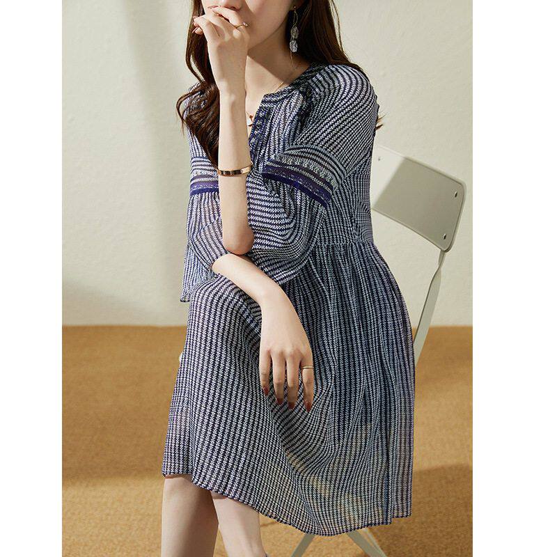 度假真丝连衣裙2025夏款新款女装吊带中长款气质时尚桑蚕丝裙子