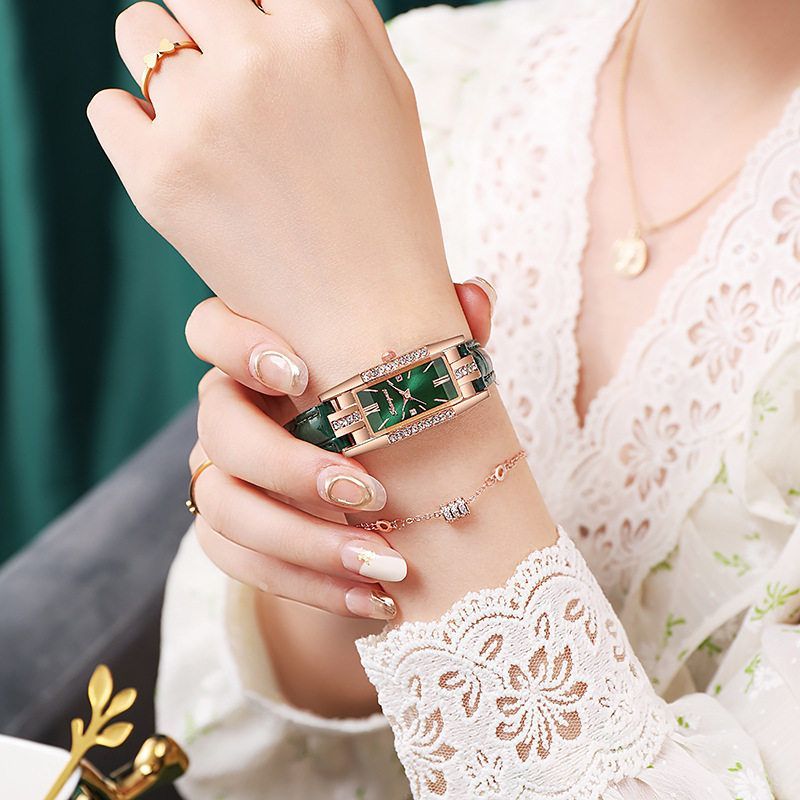 2022新款抖音网红直播间小绿表