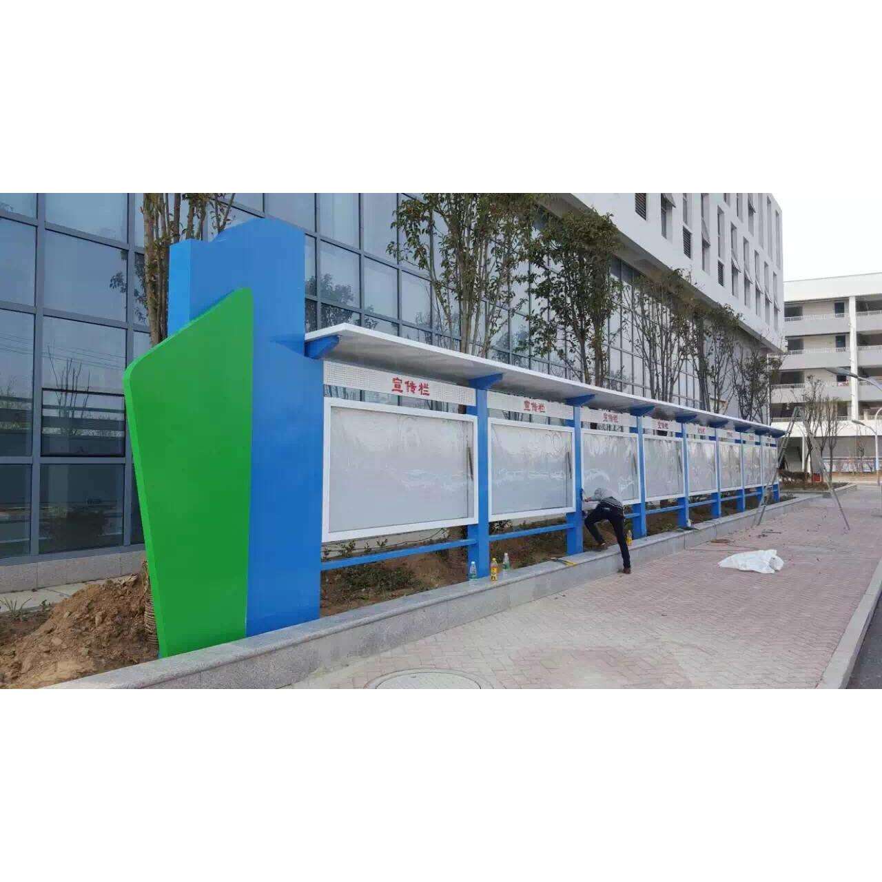 户外不锈钢幼儿园宣传栏展示栏学校宣传栏广告橱窗可定做