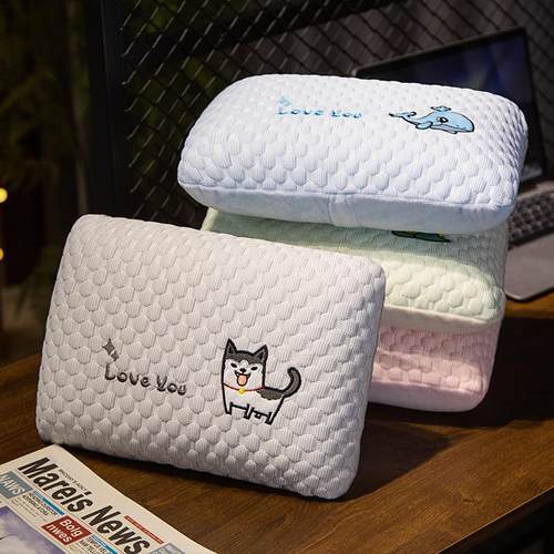 冰豆豆午睡枕学生教室趴睡枕趴桌小枕头办公室记忆棉慢回弹趴睡枕