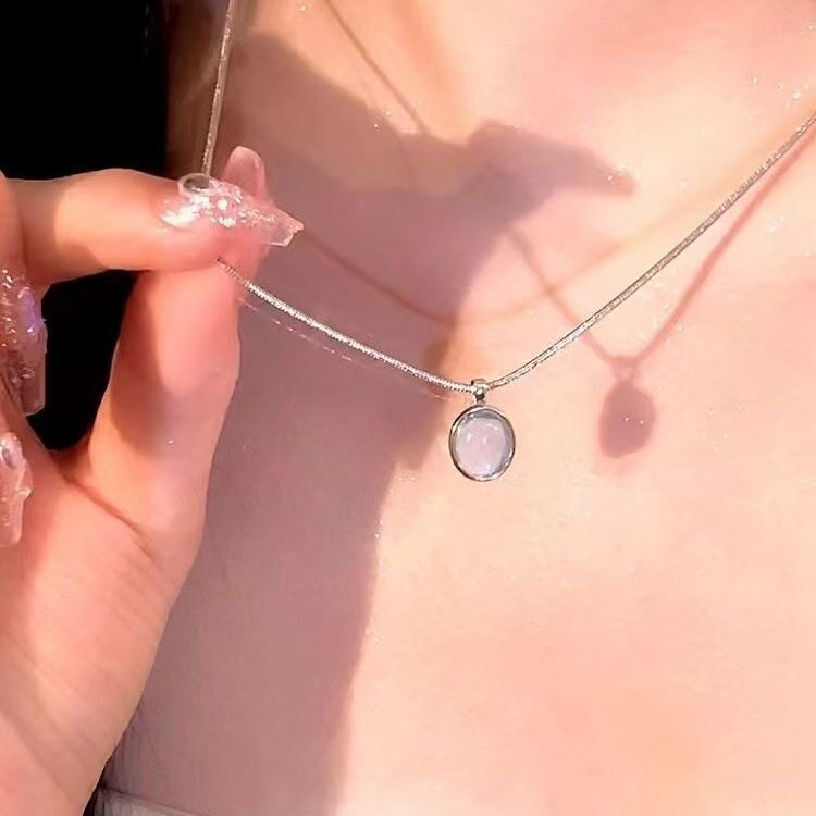 小众月光设计银海蓝宝项链椭圆蓝宝高级吊坠简约骨链锁骨气质精致