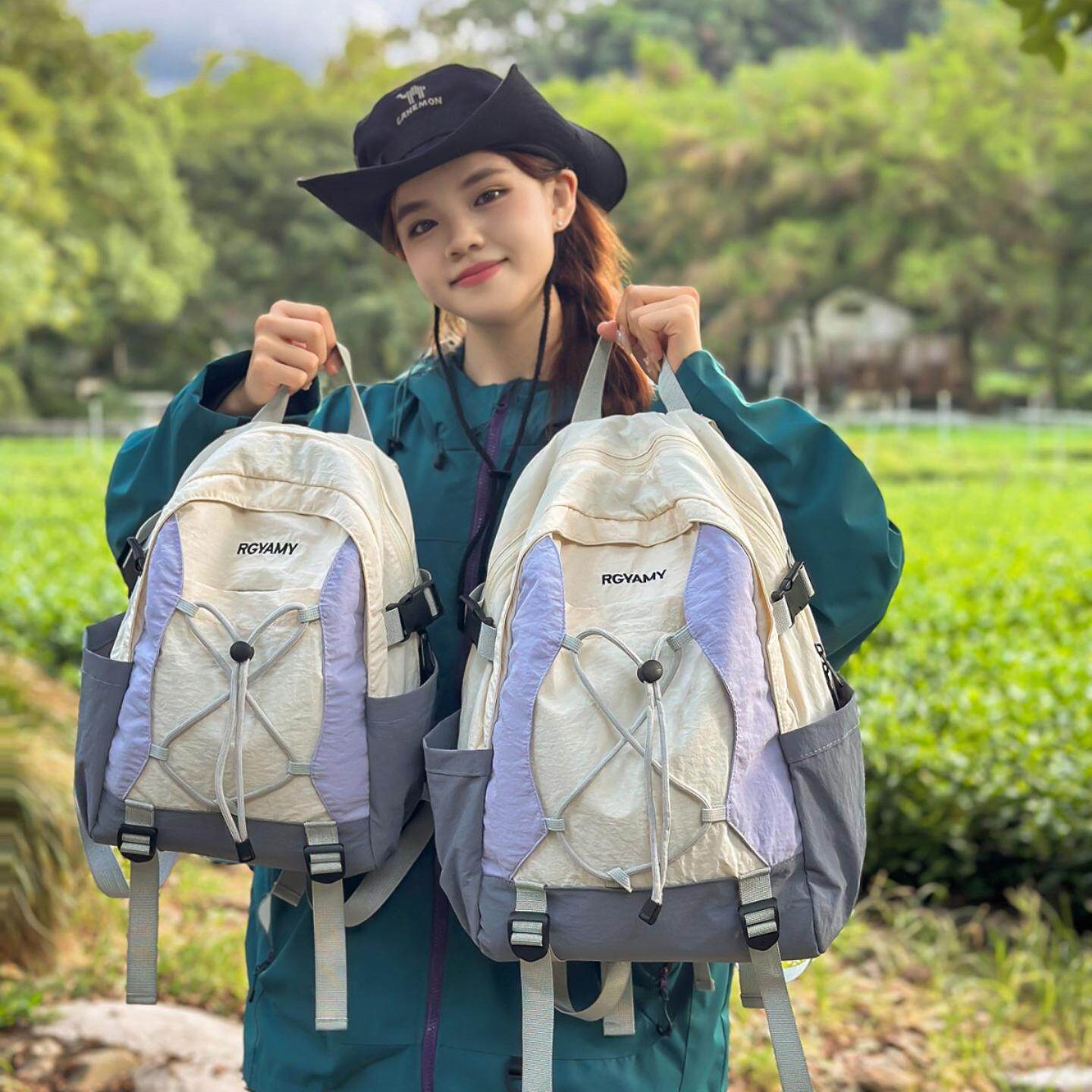 户外休闲撞色双肩包2025新款韩系大容量轻便旅行登山背包运动书包