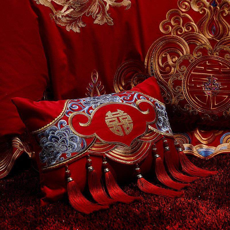 婚庆配件小抱枕大红色新房靠垫枕头含芯子孙喜庆结婚陪嫁 一个装