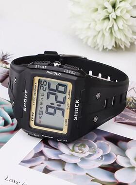 电子表老人专用大数字户外运动防水男士老年夜光黑色石英手表闹钟