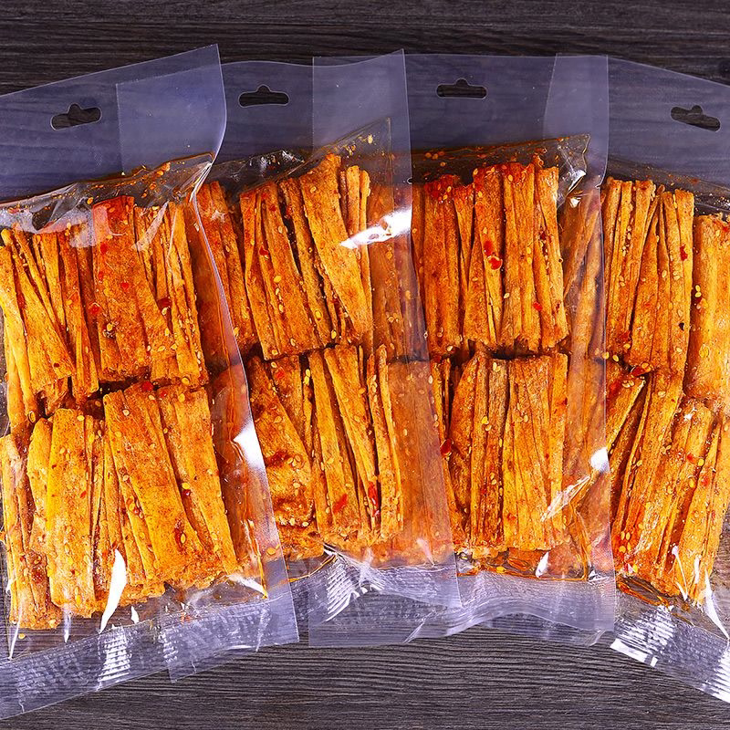 网红香辣豆皮豆卷辣条辣片麻辣豆腐干休闲零食儿时怀旧小吃大礼包