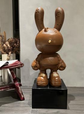 新品网红潮牌彷皮革兔子落地大摆件客厅电视柜玄关乔迁送礼装饰品