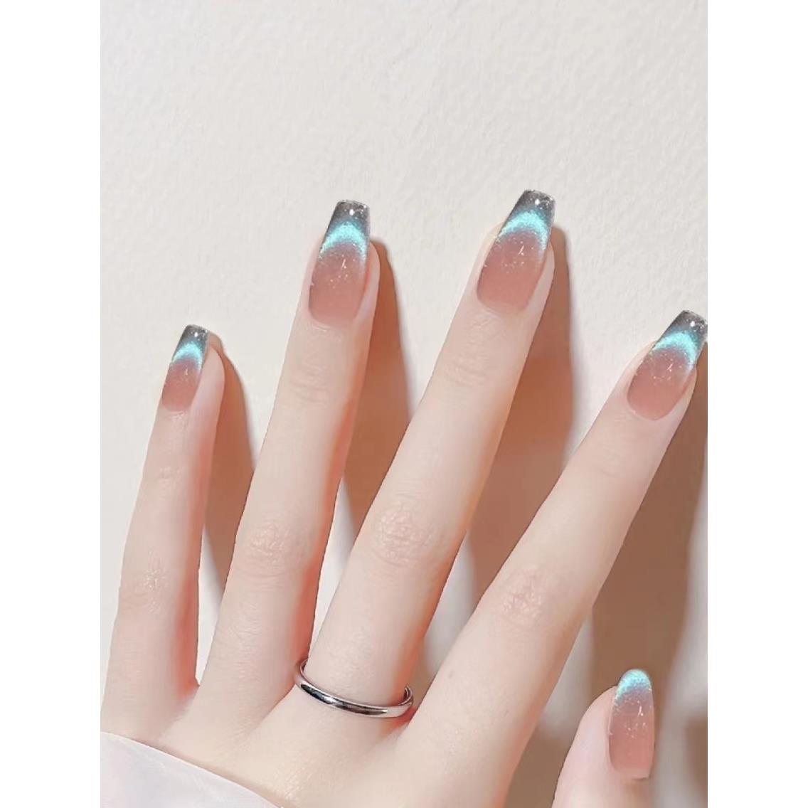 猫眼渐变手工可穿戴美甲2024新款高端可穿戴成品美甲可让孕妇美白