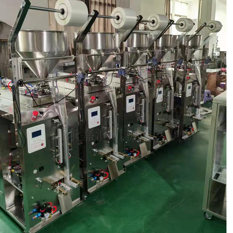 辣椒油灌装机 三边封酱料包装机 计量膏体灌装机