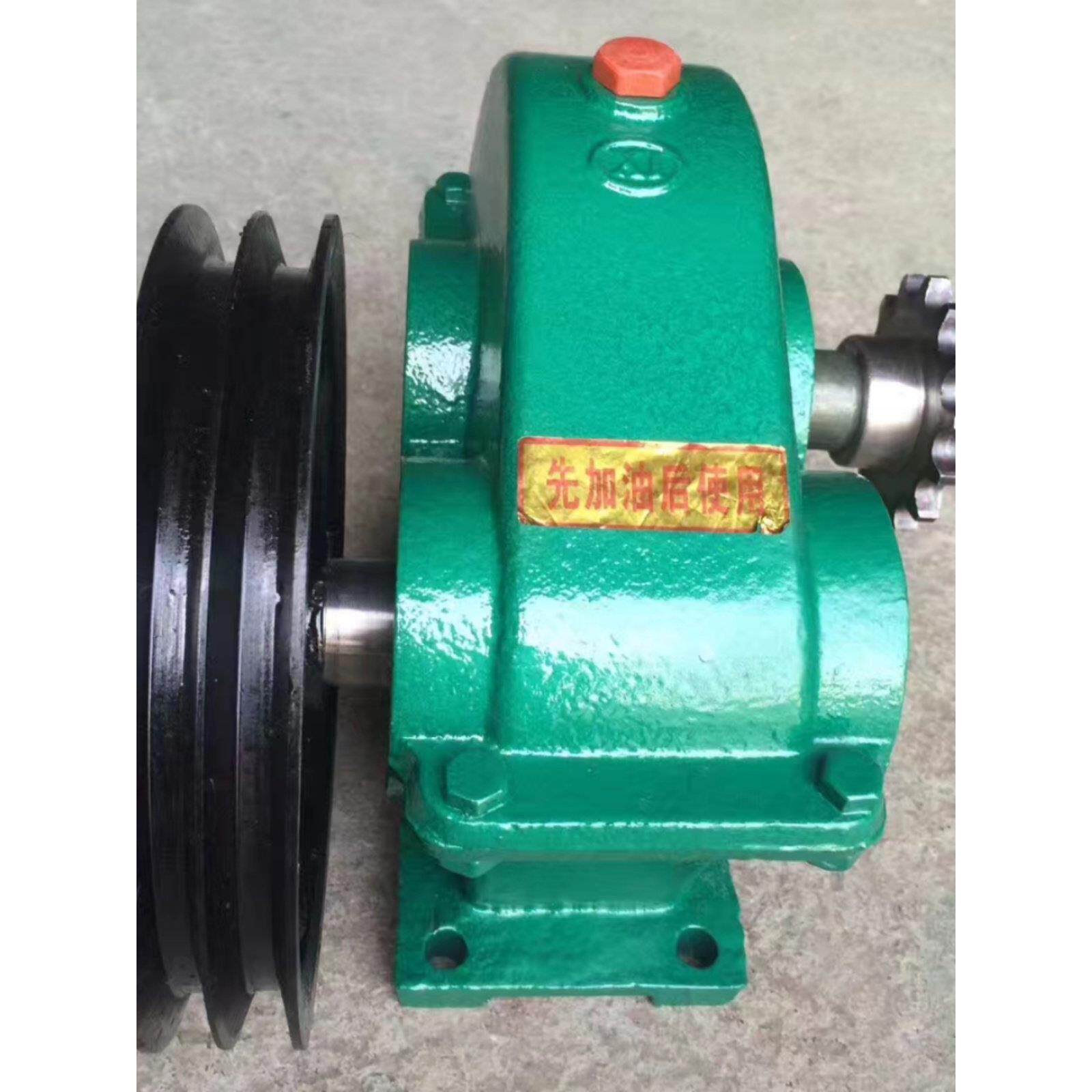 混凝土JZM180小型搅拌机滚筒摩擦胶皮轮齿轮减速牙箱波箱