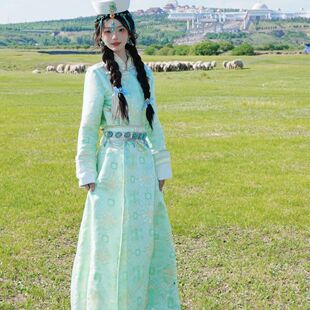 2025冬季新款蒙古族民族特色服装云南丽江清新少女西藏旅拍写真服