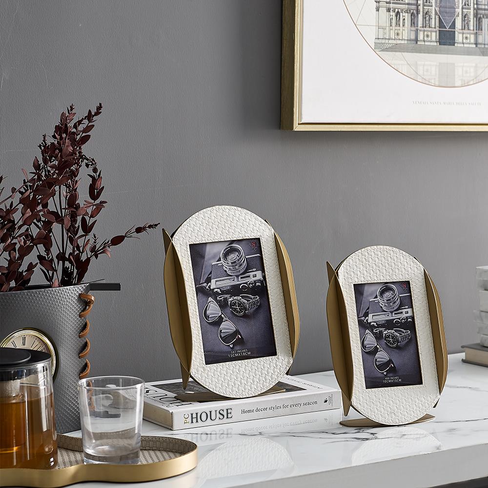 轻奢样板房黄铜皮质相框简约编织纹皮革纸巾盒金属花器软装套装