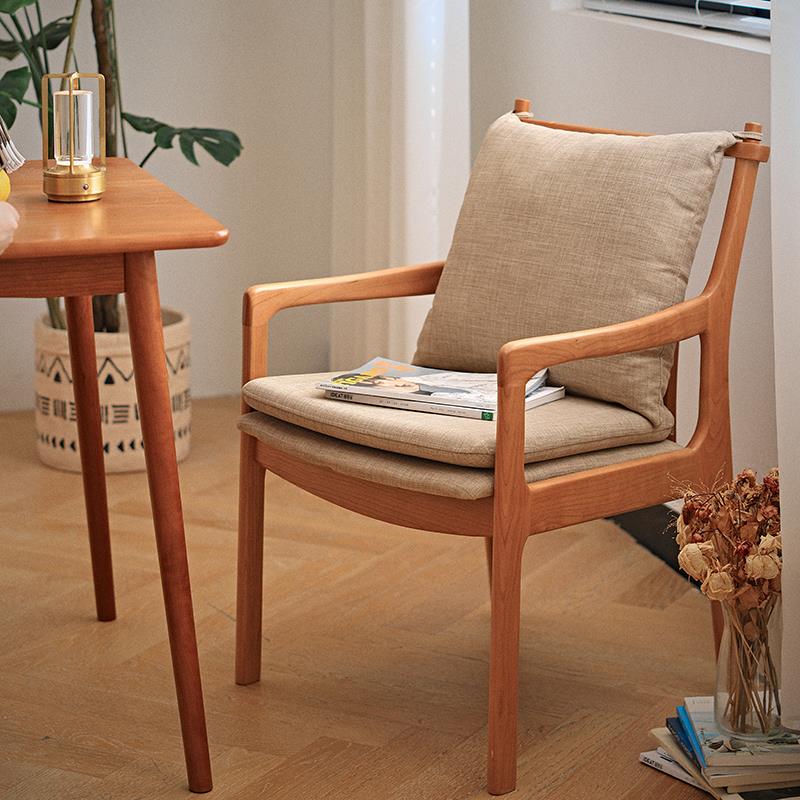 北欧实木餐椅软包靠背书桌椅日式阳台休闲椅家用现代简约扶手椅子