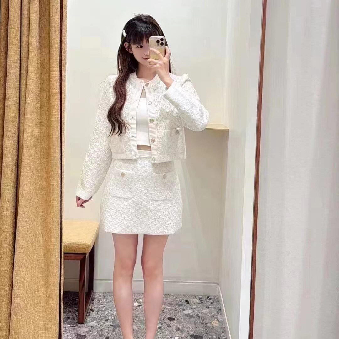 maSande2026春夏新款小香风甜美减龄白色短款圆领针织开衫高腰半