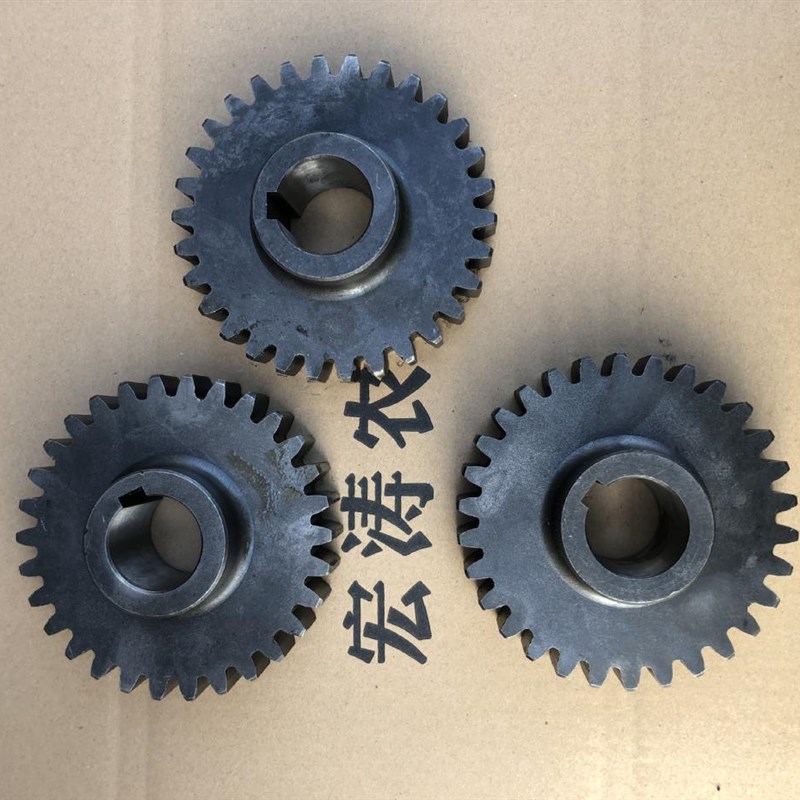 约翰迪尔勇猛牧神英虎博远海山春雨谷王巨明收割机割台齿轮