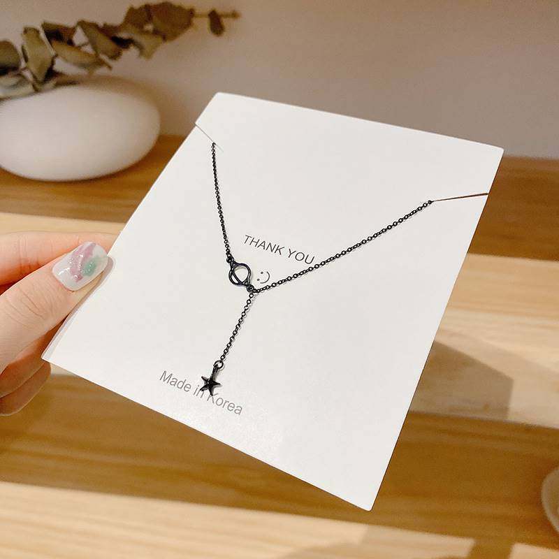 -Dark department niche design sense star and moon necklace f