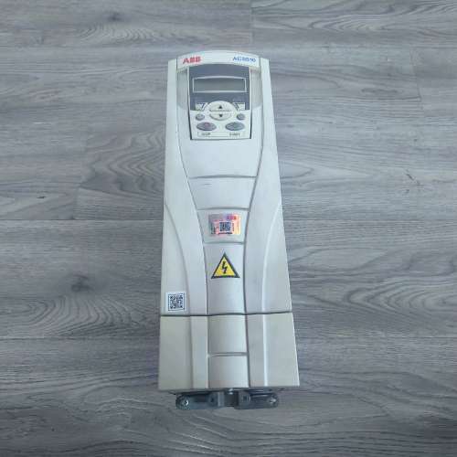 {议价}【】ACS510-01-07A2-4 ABB变频器成色如图