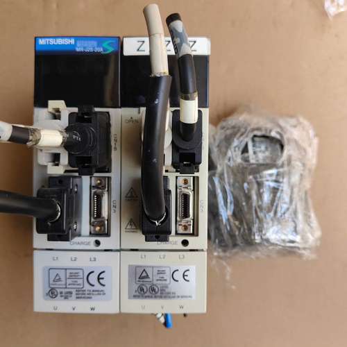 {议价}伺服驱动器套装MR-J2S-20A