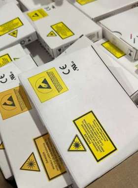 {议价}M28泵浦激光器980nm，功率410mW，550mW，68