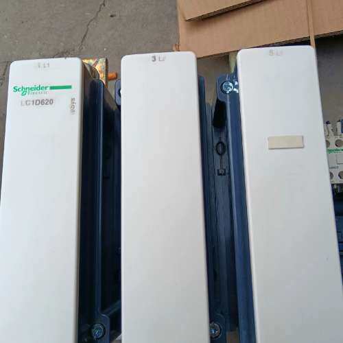 {议价}LC1D620M7C交流接触器 电压220V 成色漂亮