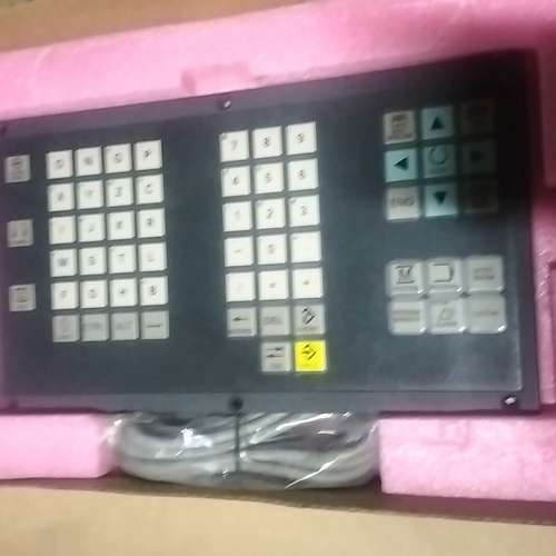 {议价}6FC5303-0DT12-1AA1，纯新，外箱上盖没有了，