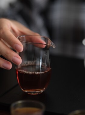 今井美智同款直口透明玻璃公道杯片口迷你小号分茶器儿童教学茶海