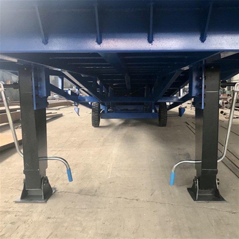 新品堆高机装卸货平台移动登车桥装车升降平台集R装箱移动爬坡梯