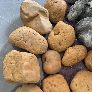 黄蜡石原石园林景观石庭院鱼池假山石花园围边驳岸造景黄色景观石