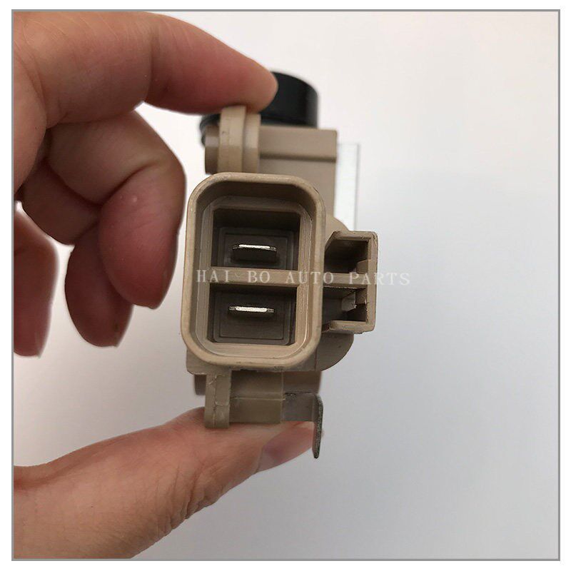 热销适用起亚嘉华IY094维修厂汽配大全新品电子稳压汽车发电机调
