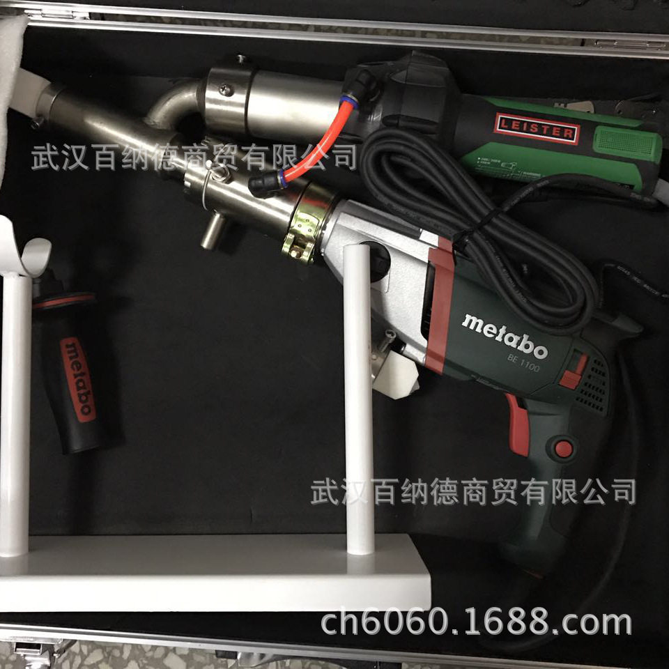 PP电镀槽焊接挤出箱一次成型