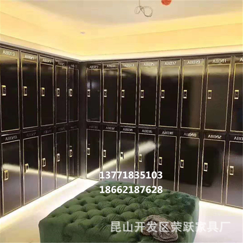 温泉馆酒店汗蒸房洗澡堂木质更衣柜洗浴中心浴场浴室桑拿房藏物柜