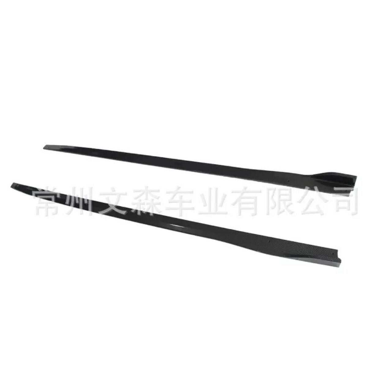 适用于宝马3系F30/35 4系F32/f33/F36碳纤刀锋款侧裙包围裙边改装