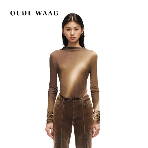 OUDE WAAG 25春夏 修身简约独特印花修身长袖女装上衣