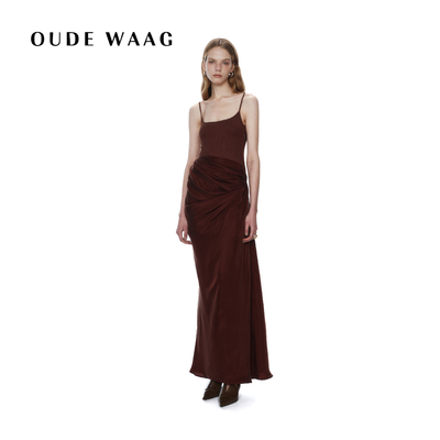 OUDE WAAG 25春夏 吊带抽褶拼接针织女装背心连衣裙