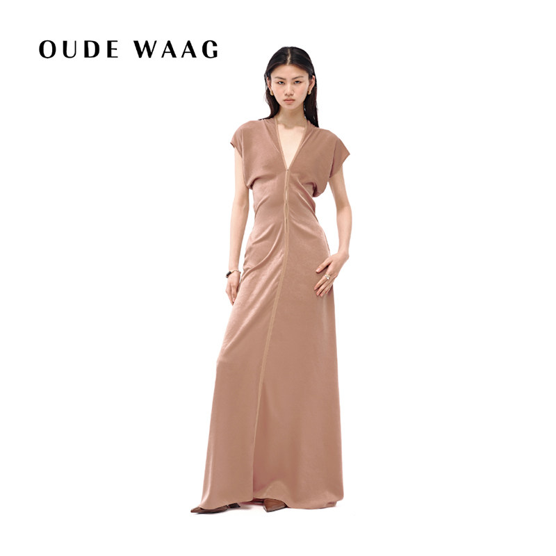 OUDE WAAG 25秋冬新款 古典优雅曼玉V领无袖连衣裙,女装/女士精品,连衣裙,淘宝优惠券,粉丝福利购,淘宝优惠卷