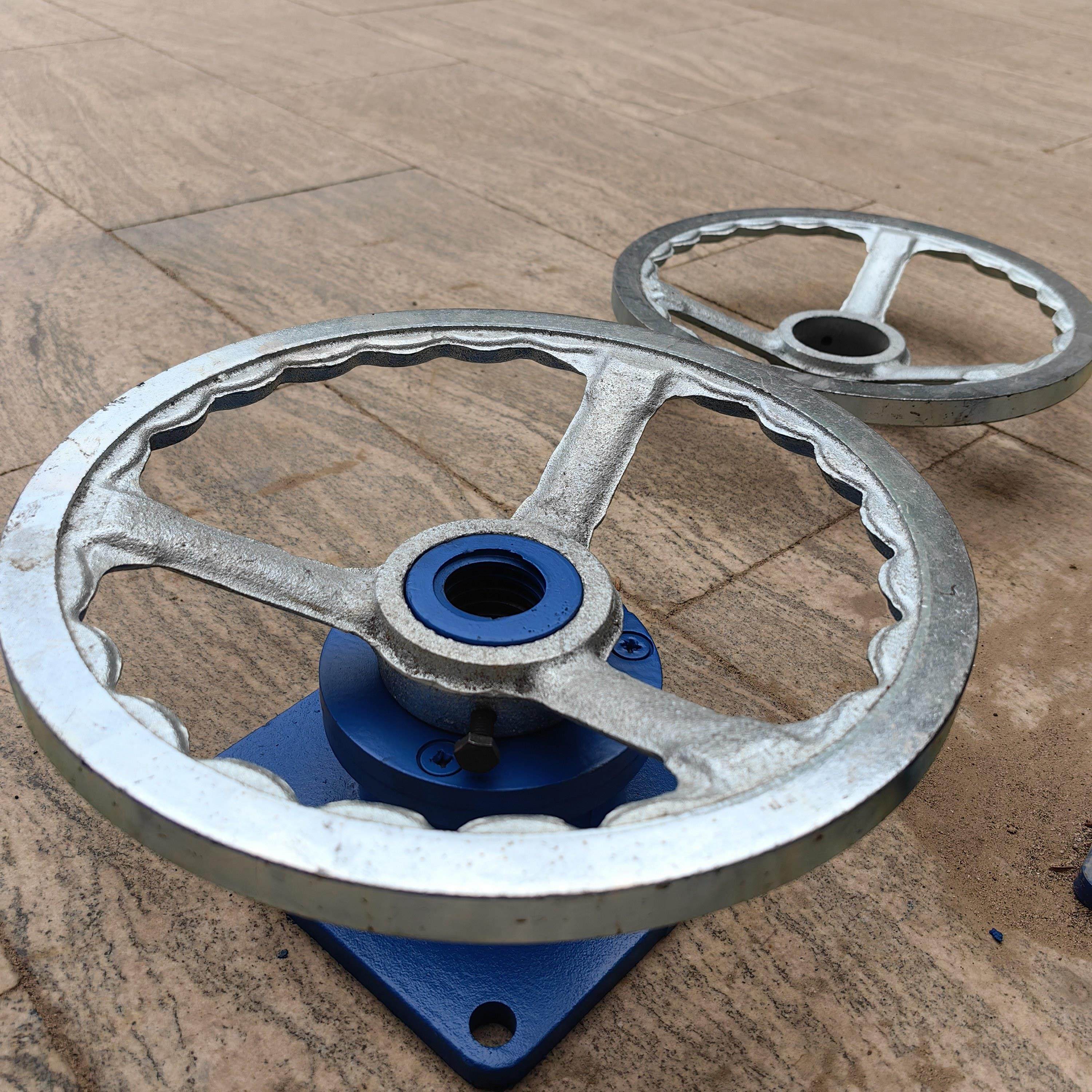 手轮螺杆式启闭机平推侧摇启闭器1吨2吨5吨10吨手动铸铁水闸现货,搬运/仓储/物流设备,启闭机,淘宝优惠券,粉丝福利购,淘宝优惠卷