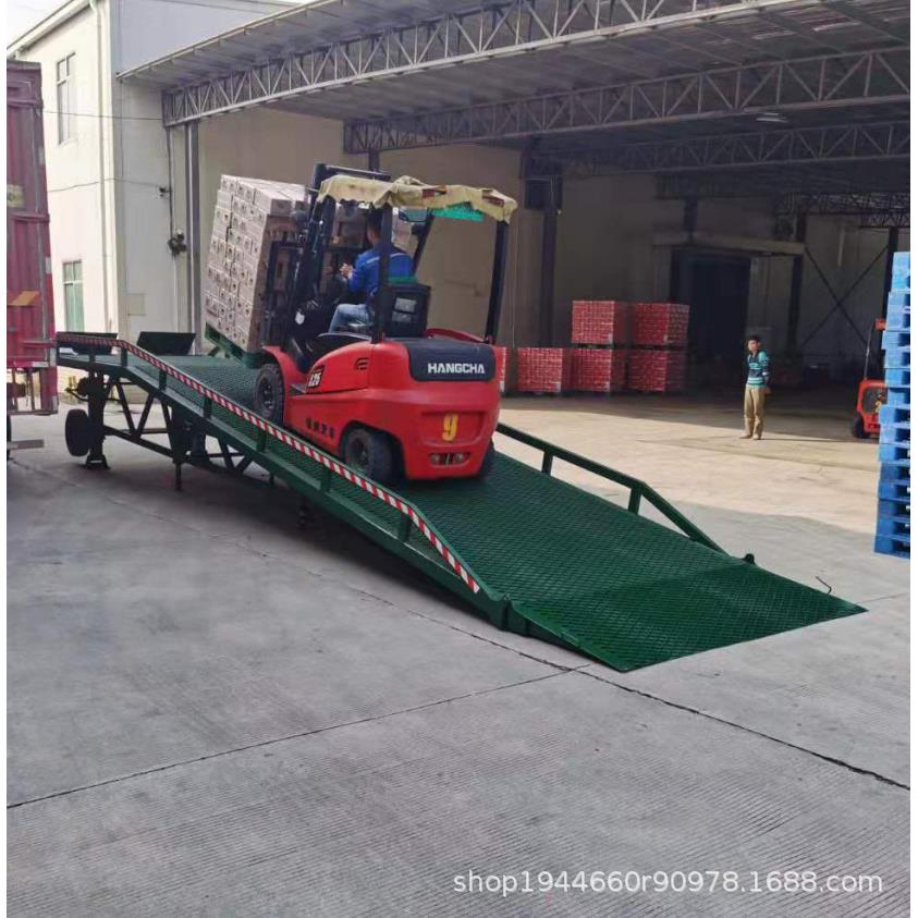 广东登车桥厂家直销6吨8吨10吨尺寸载重移动式液压升降斜坡