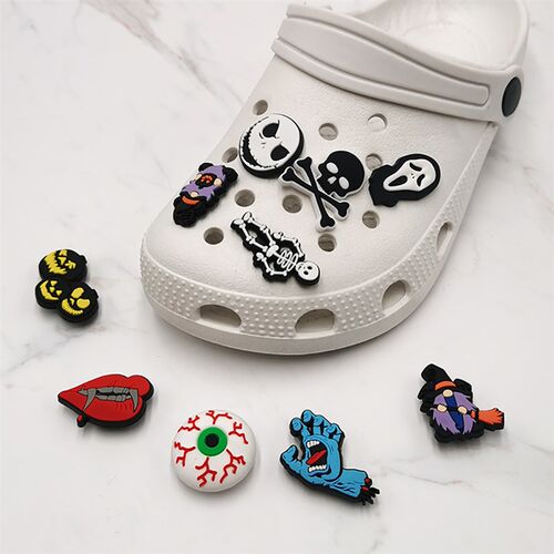 极速1PCS Halloween Horror Series PVC Shoes Charms For DIY Sh