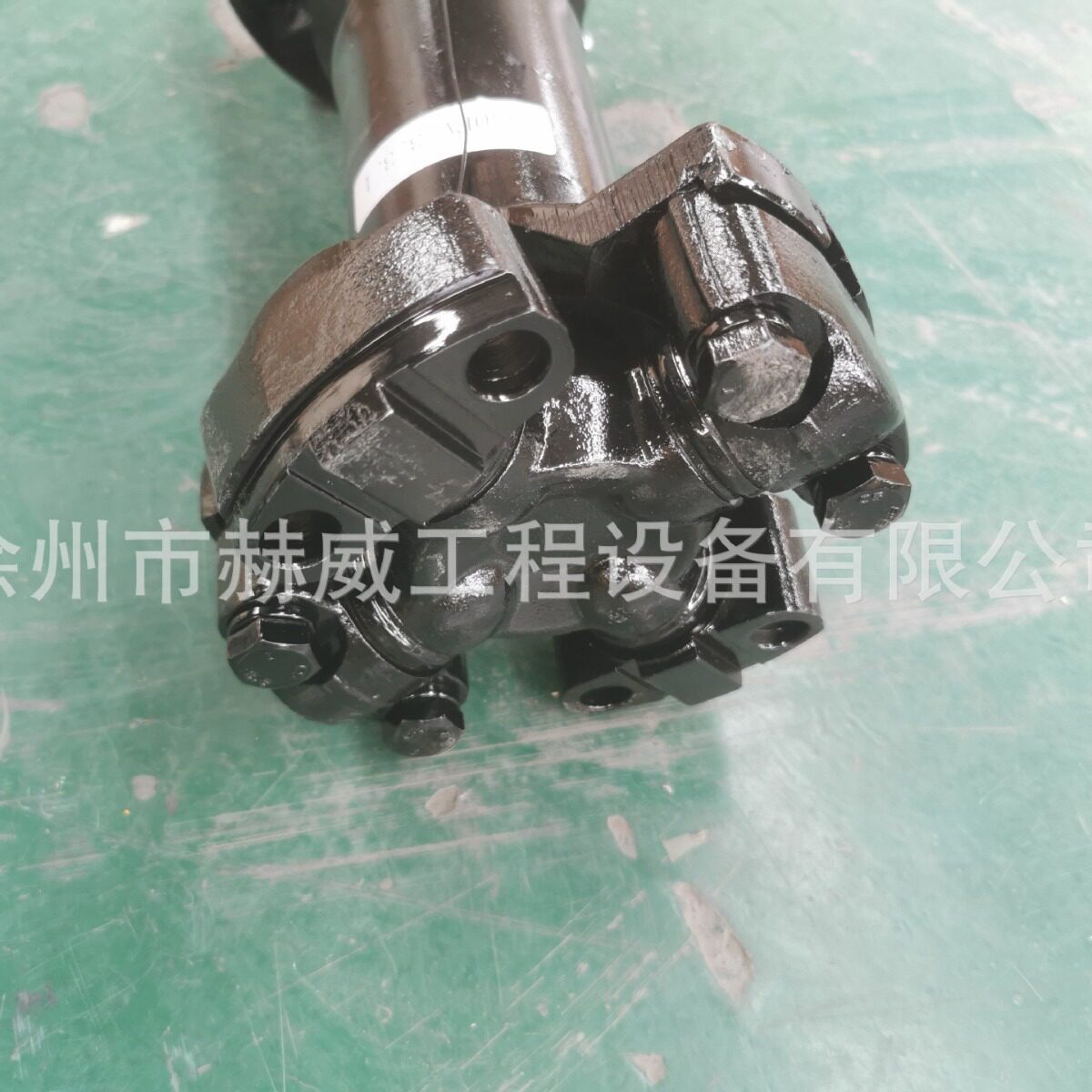 徐工装载机500FN/后传动轴总成 800363722
