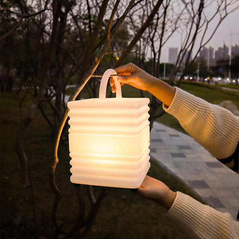 户外花园露营灯简约现代充电手提灯防水室外庭院灯led氛围草坪灯