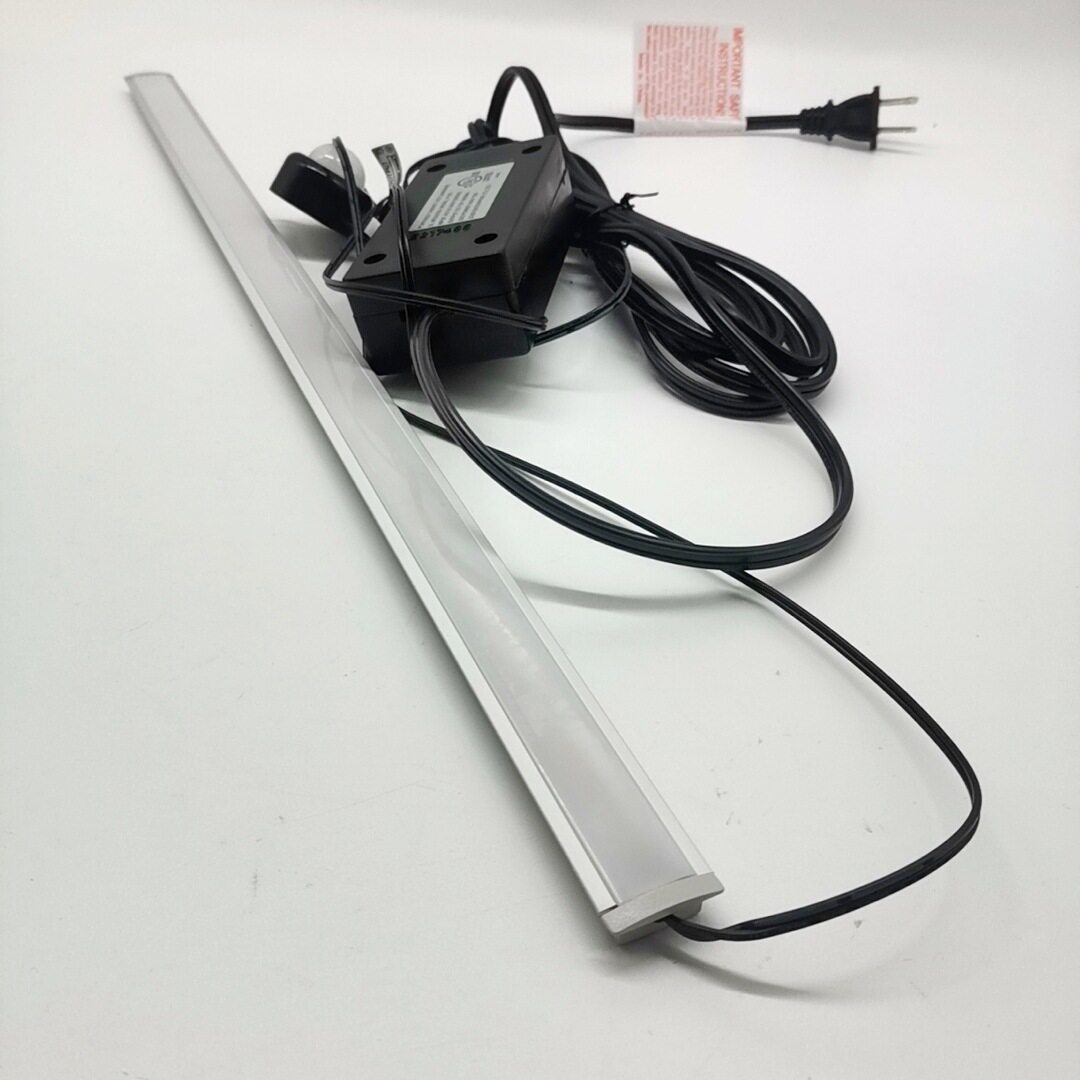 多规格LED嵌入式led灯条 酒柜灯橱柜灯衣柜灯 隐藏式铝条LED灯