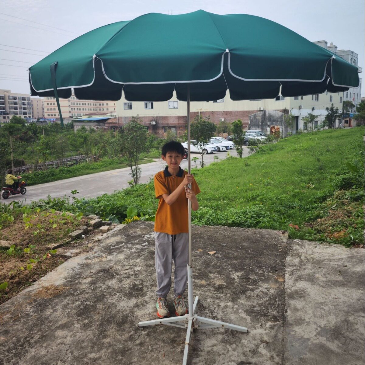 不锈钢遮阳伞太阳伞大雨伞大圆伞商用摆摊长柄伞防晒防雨防风铜花