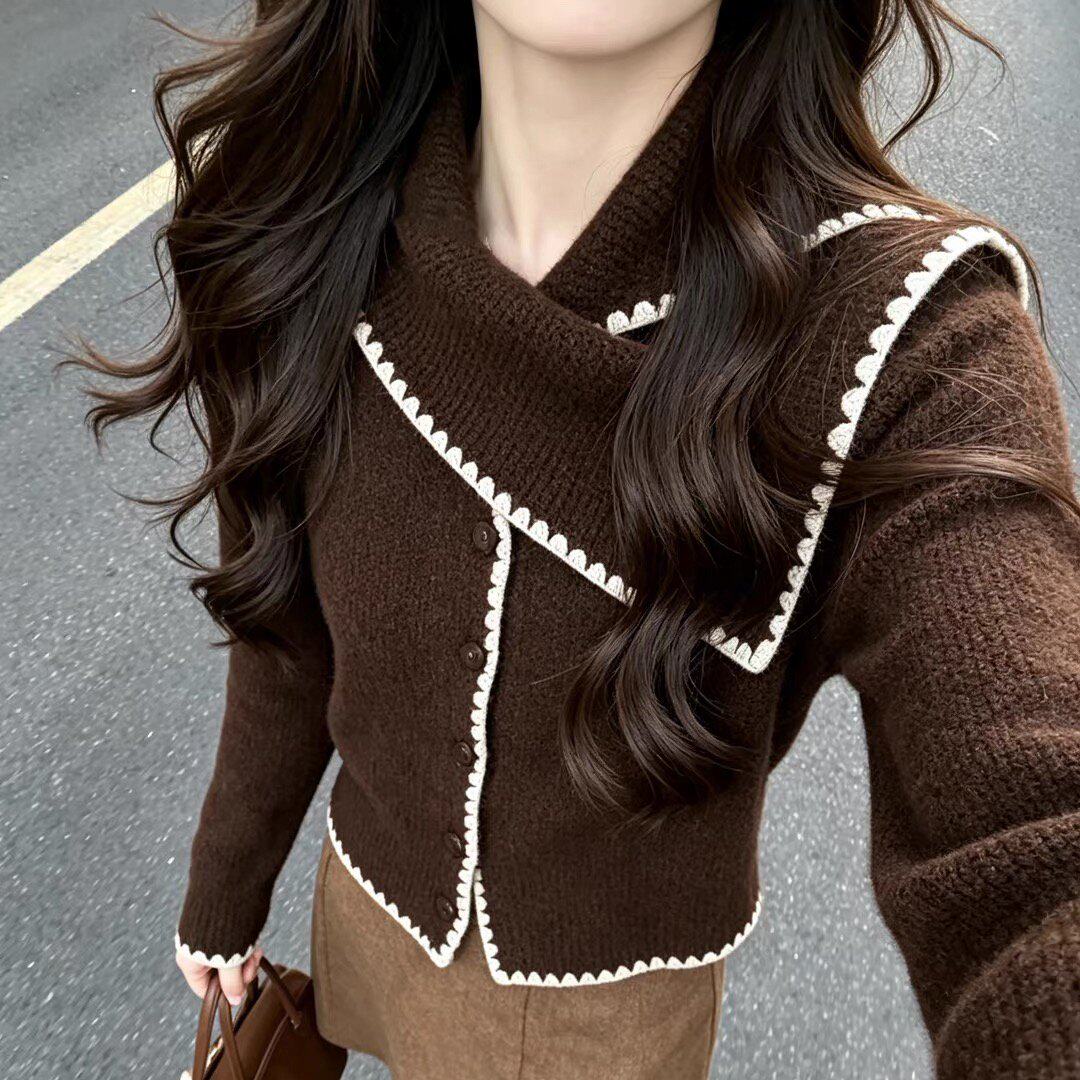 慵懒松弛风套装女秋季美式复古围巾领撞色百搭长袖毛衣显瘦半身裙