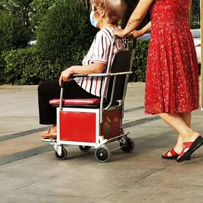 老年推车可推可坐车助步购物休闲座椅轮椅四轮老人手扶轻便小