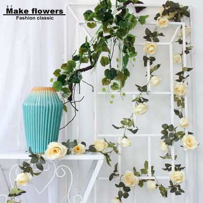 Simulationrattan wall hanging winding.artificial flower rose